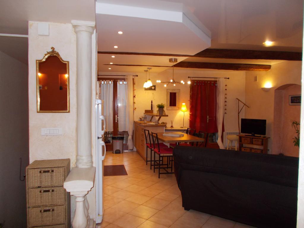 Le Campanin Apartment Menton Cameră foto